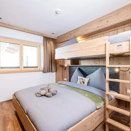 Beim Lois Dorfblick - 2 Floors & Sauna Access Vakantiehuis *
