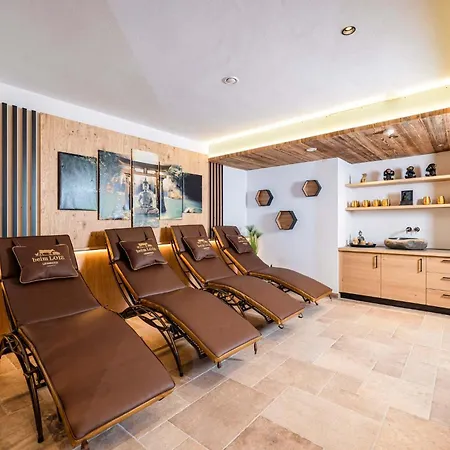 Beim Lois Dorfblick - 2 Floors & Sauna Access *