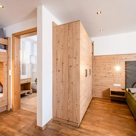 Beim Lois Dorfblick - 2 Floors & Sauna Access Vakantiehuis Gerlos