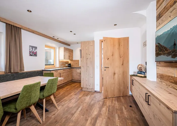 Beim Lois Dorfblick - Alpenluxus Collection Apartman *